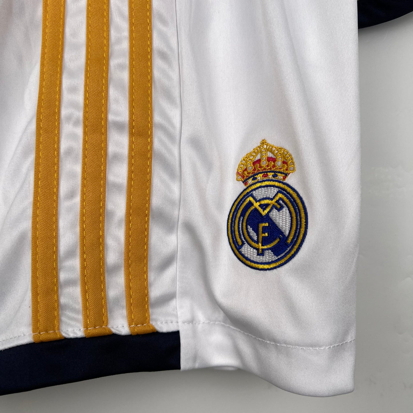 KIDS - 2023-24 - REAL MADRID HOME | JERSEY + SHORT