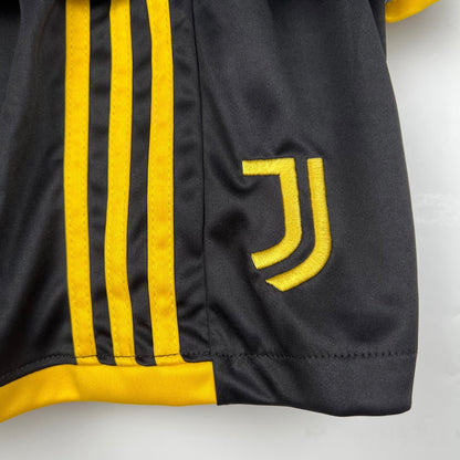 KIDS - 2023-24 - JUVENTUS HOME | JERSEY + SHORT