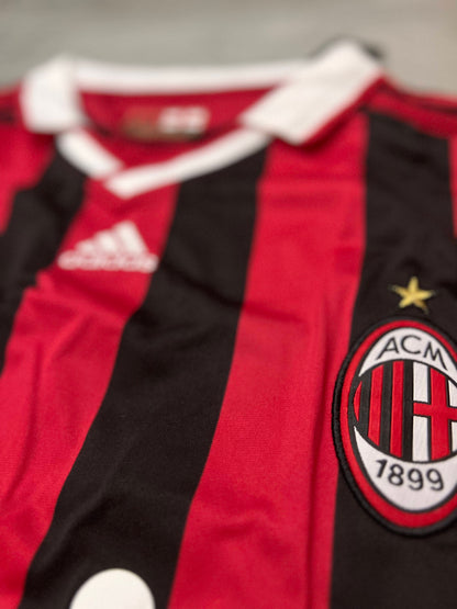 2009-10 - MILAN HOME | RETRO