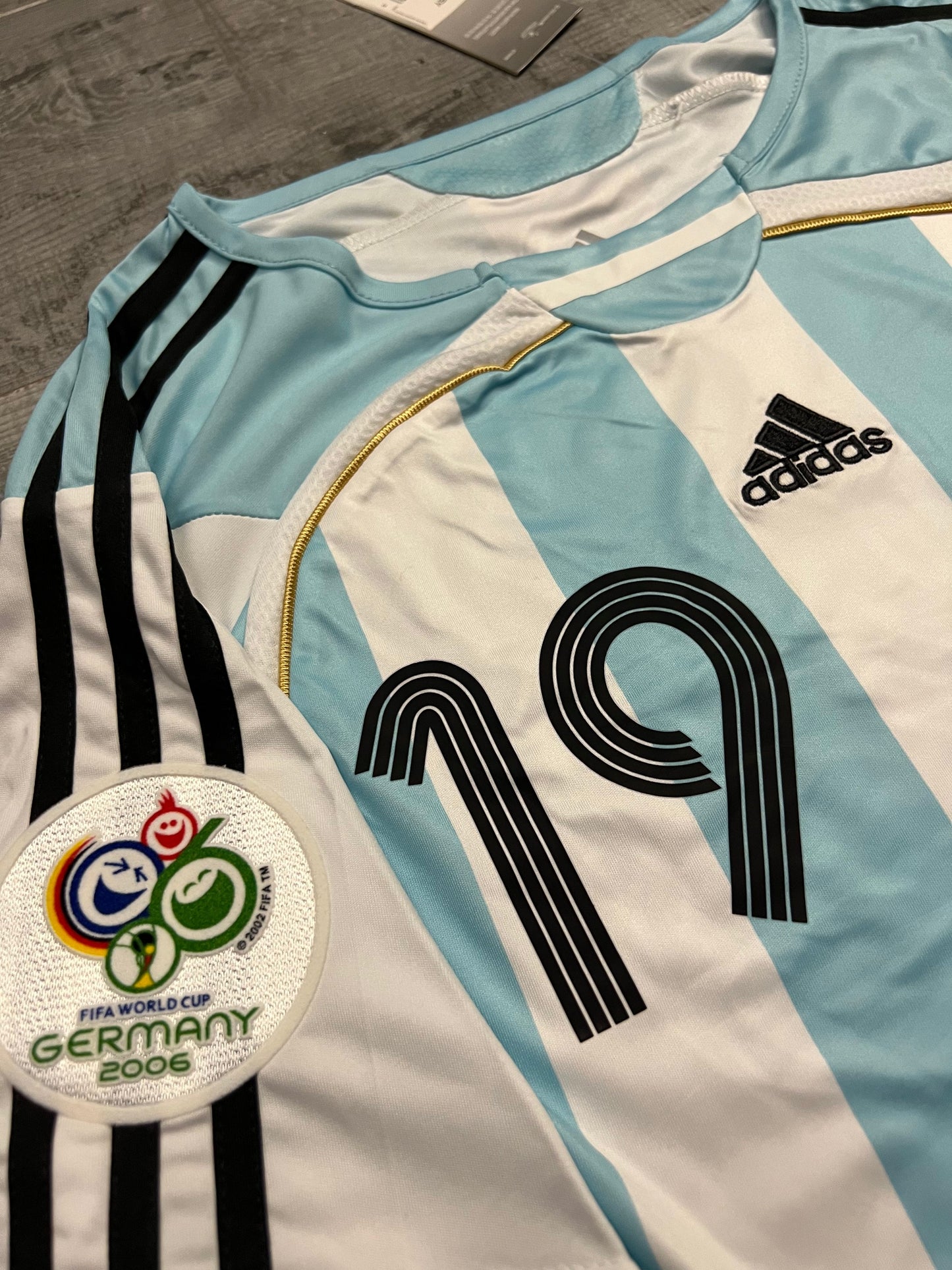 2006 - ARGENTINA HOME | RETRO