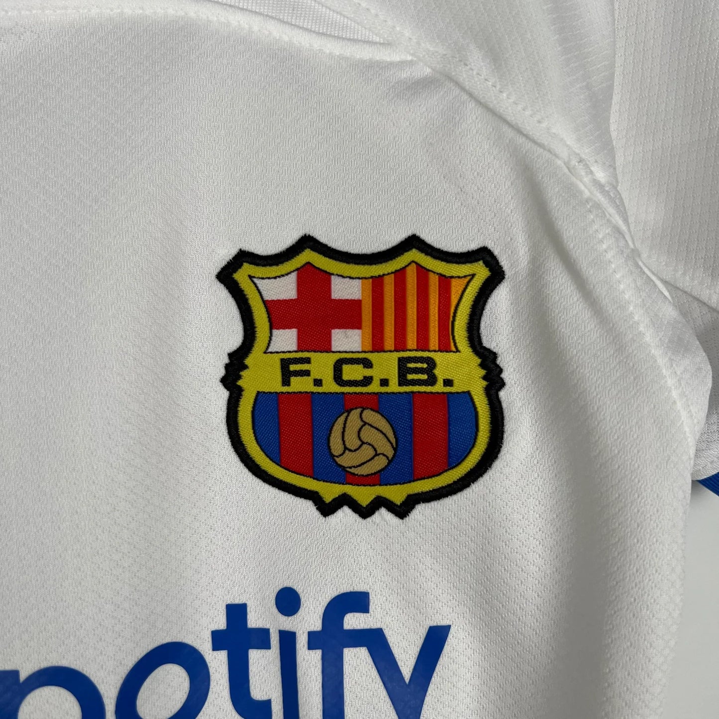 KIDS - 2023-24 - BARCELONA AWAY | JERSEY + SHORT